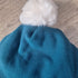Bonnet Pompon  et petit nœud - prénom brodé en tissu Polaire alpine personnalisable avec prénom brodé - Oeko-Tex